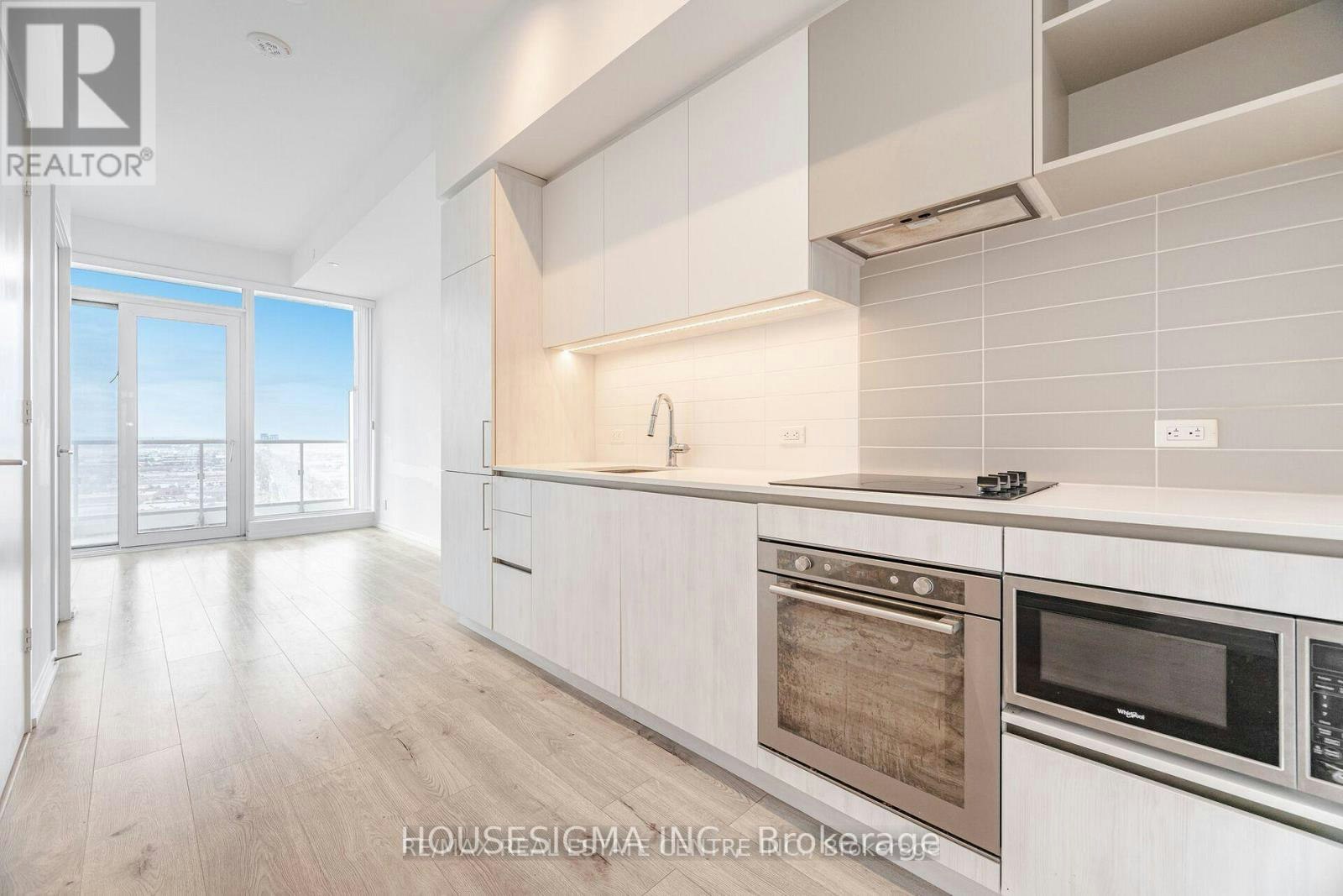 2507-7890 Jane Street, Vaughan, ON, L4K 0K9 - 7