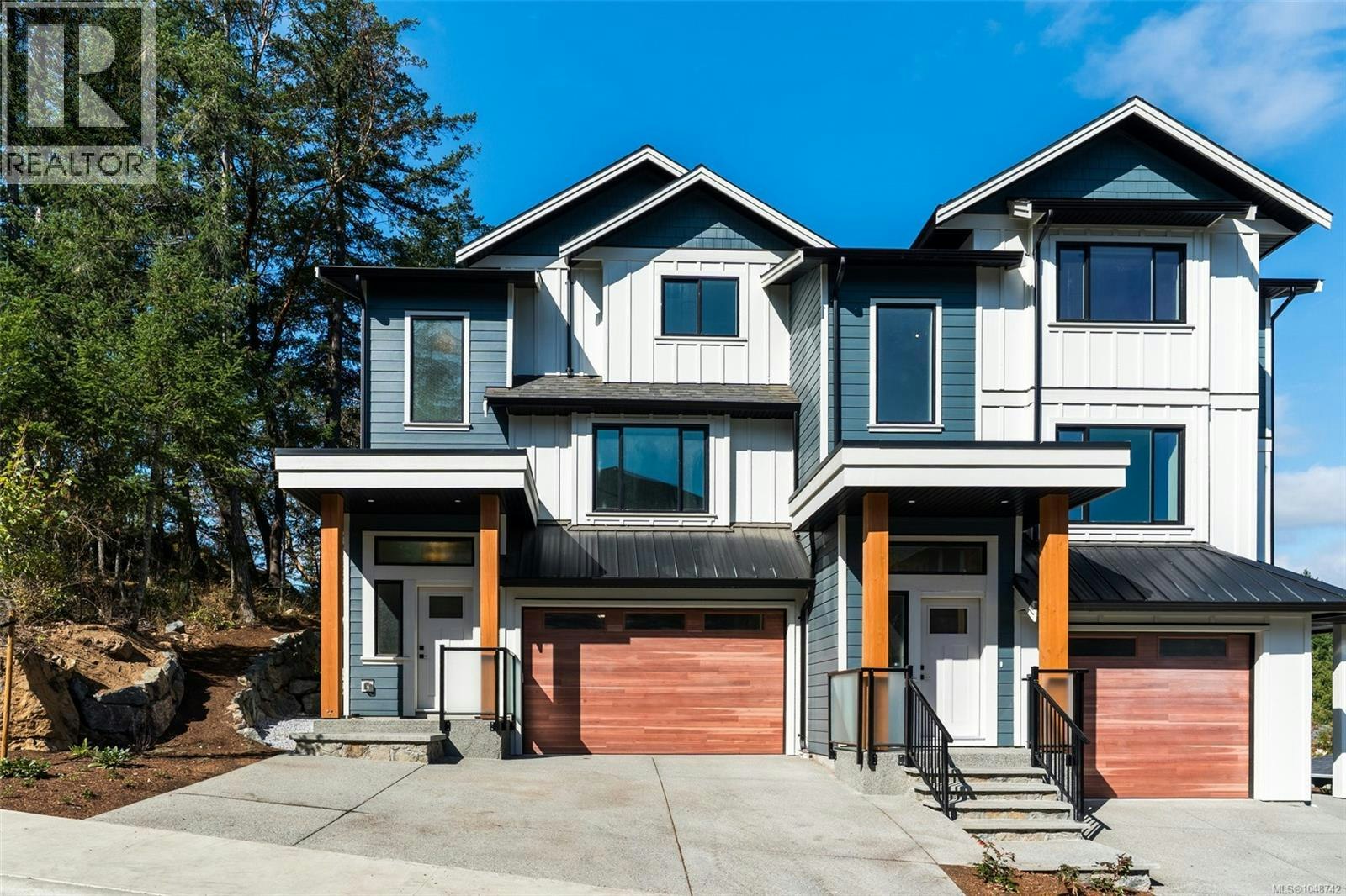 2-571 Bezanton Way, Colwood, BC, V9C 0H2