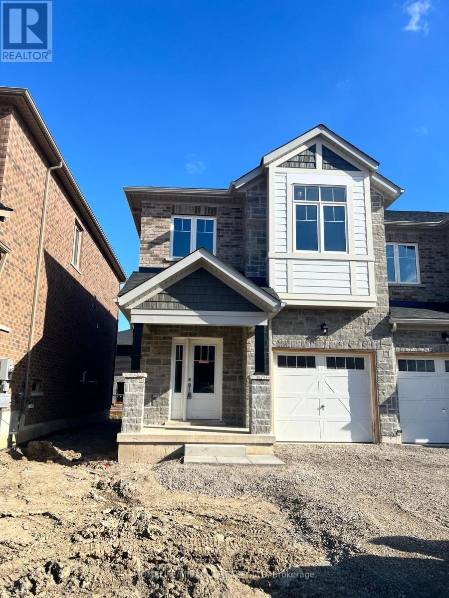11 Sapphire Way, Thorold, ON, L2V 0L4