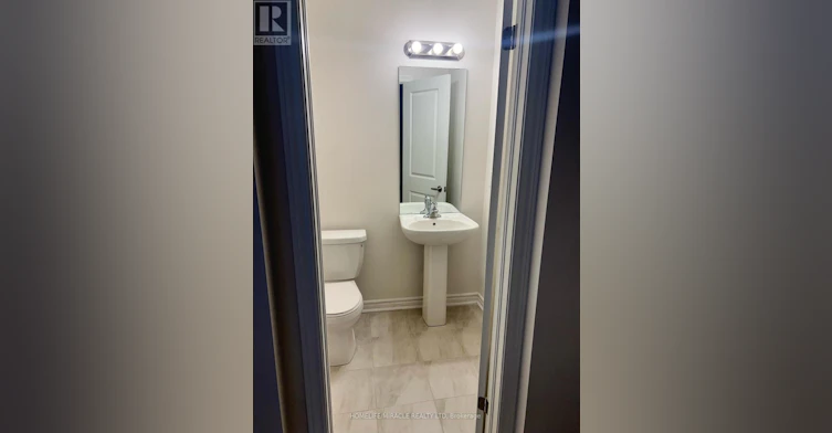 11 Sapphire Way, Thorold, ON, L2V 0L4 - 7