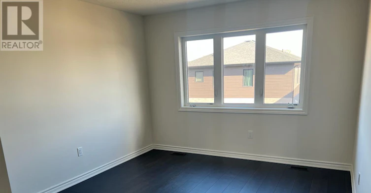 11 Sapphire Way, Thorold, ON, L2V 0L4 - 10