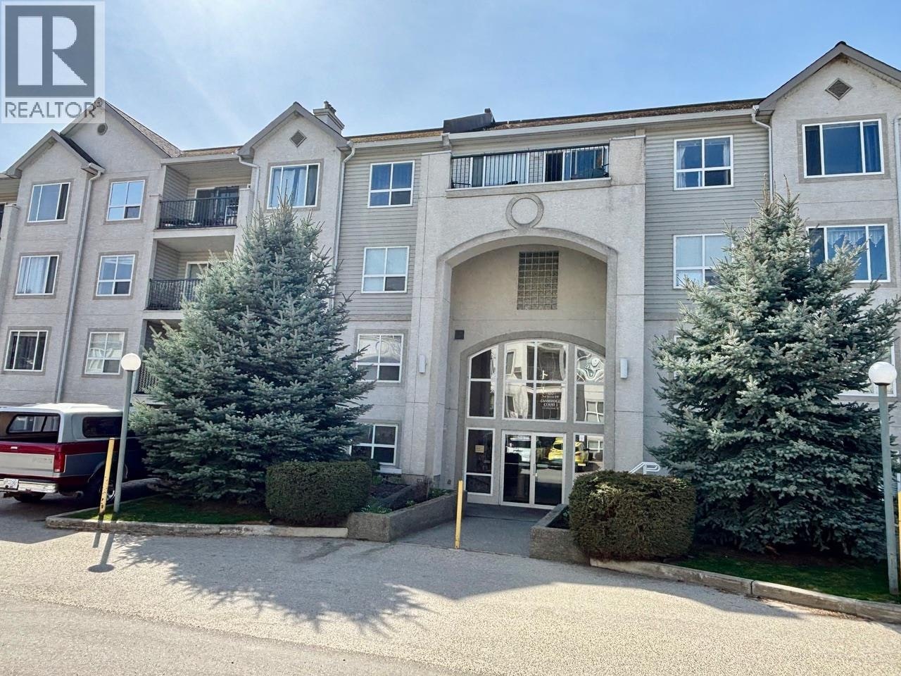 207-650 3 Street, Salmon Arm, BC, V1E 2Z7