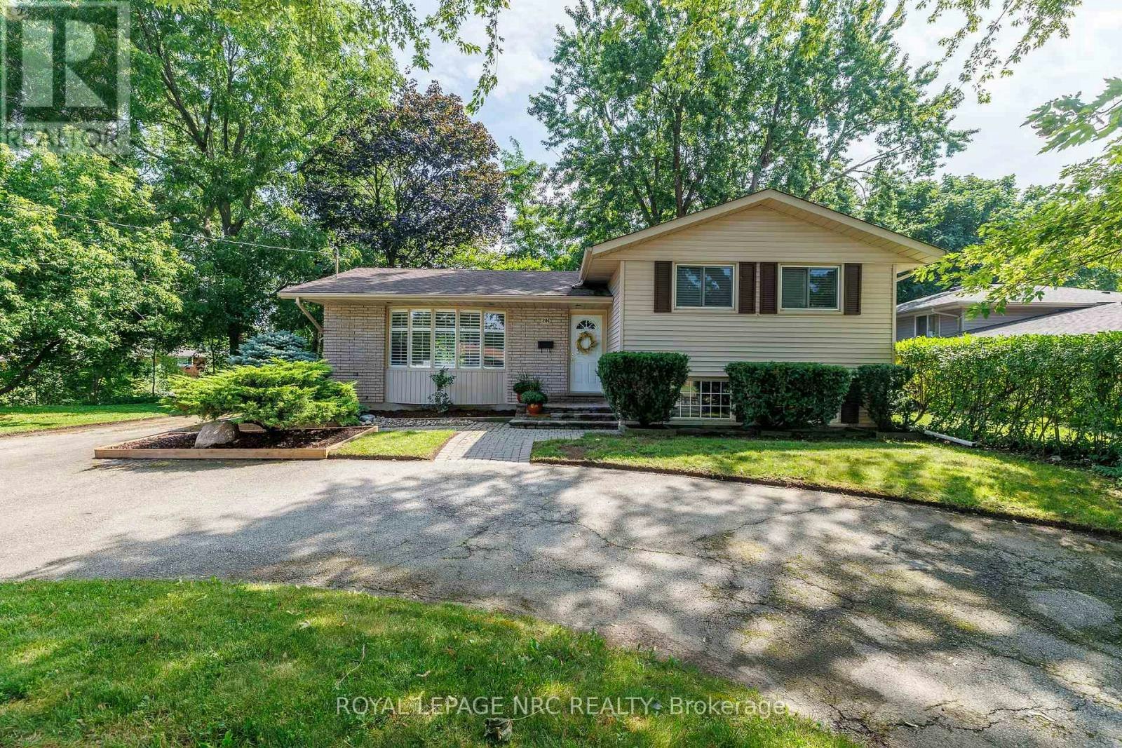 206 Parnell Road, St. Catharines, ON, L2M 1V6