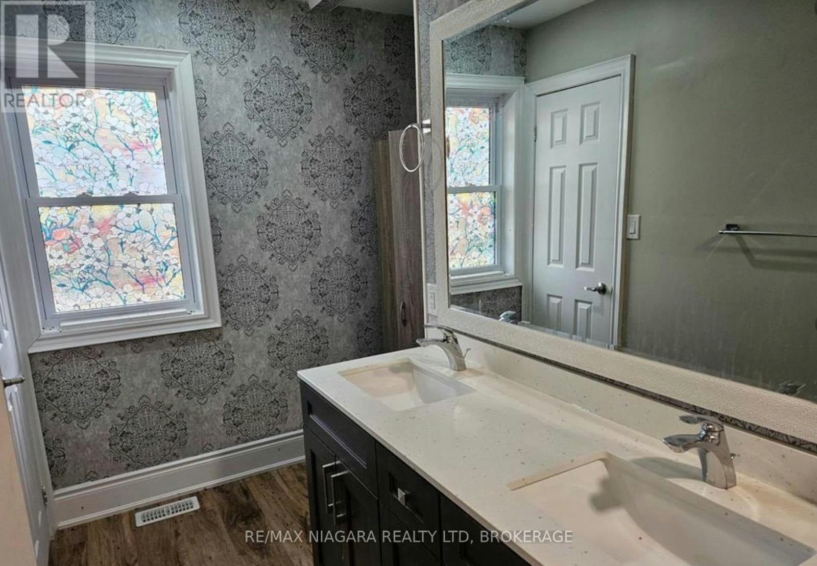 UPPER-1010 Foss Road, Pelham, ON, L0S 1C0 - 5