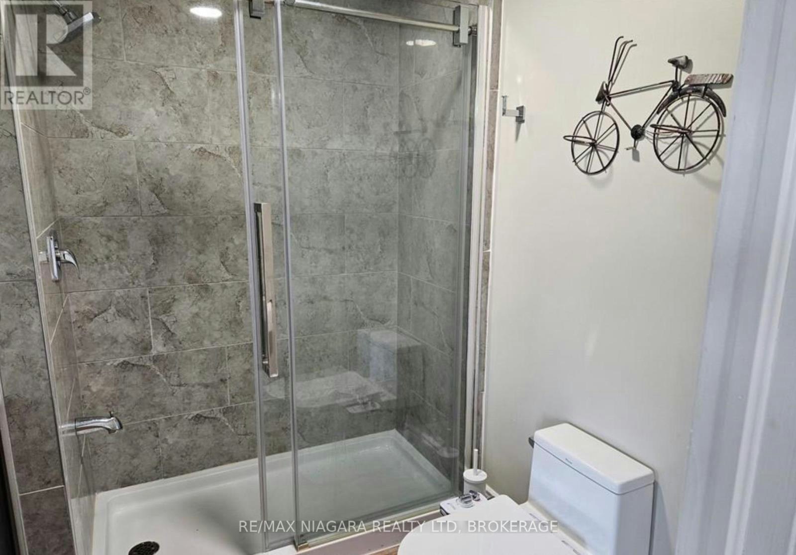 UPPER-1010 Foss Road, Pelham, ON, L0S 1C0 - 9