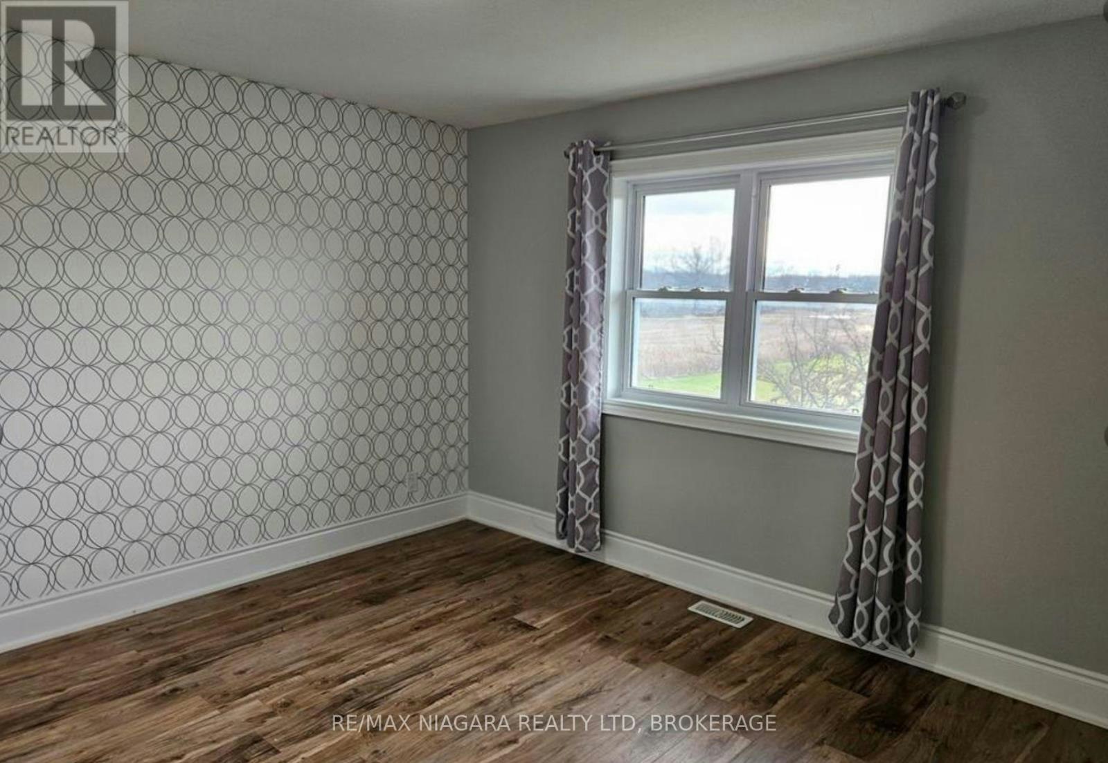 UPPER-1010 Foss Road, Pelham, ON, L0S 1C0 - 4