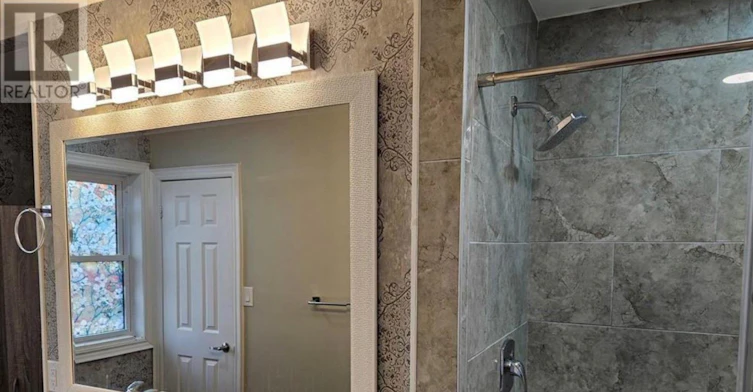 UPPER-1010 Foss Road, Pelham, ON, L0S 1C0 - 3