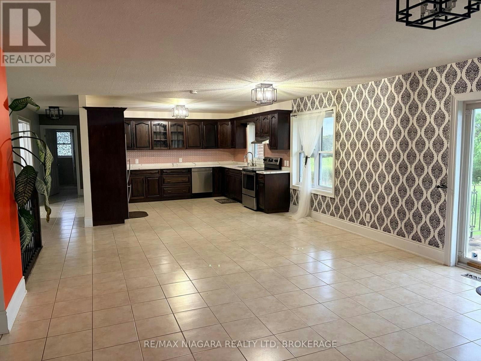 UPPER-1010 Foss Road, Pelham, ON, L0S 1C0 - 6