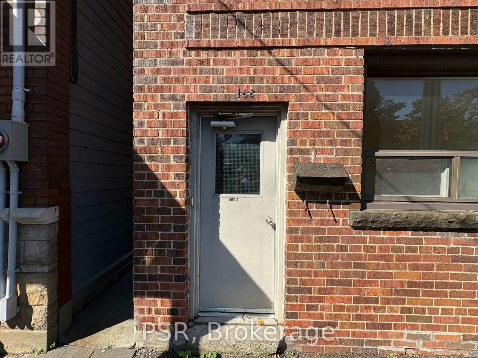 2 UPPER-168 Vaughan Road, Toronto, ON, M6C 2M2 - 2