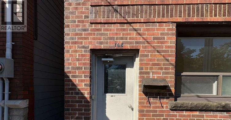 2 UPPER-168 Vaughan Road, Toronto, ON, M6C 2M2 - 2