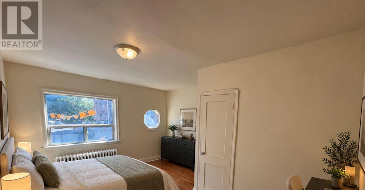 2 UPPER-168 Vaughan Road, Toronto, ON, M6C 2M2 - 4