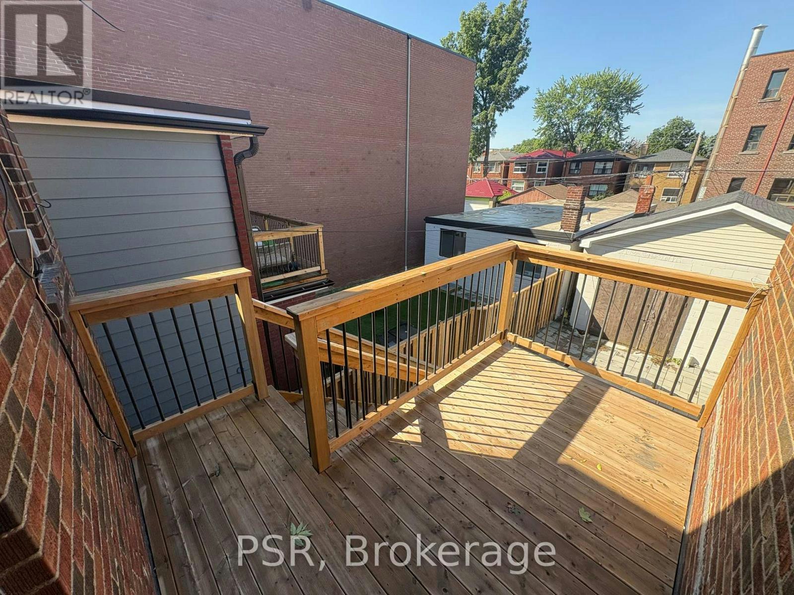 2 UPPER-168 Vaughan Road, Toronto, ON, M6C 2M2 - 13