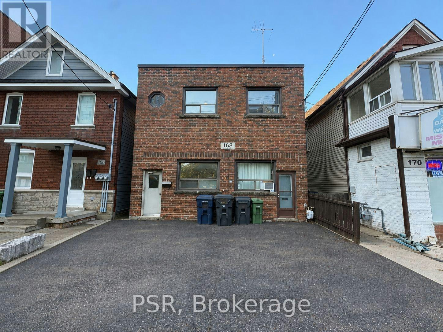 2 UPPER-168 Vaughan Road, Toronto, ON, M6C 2M2
