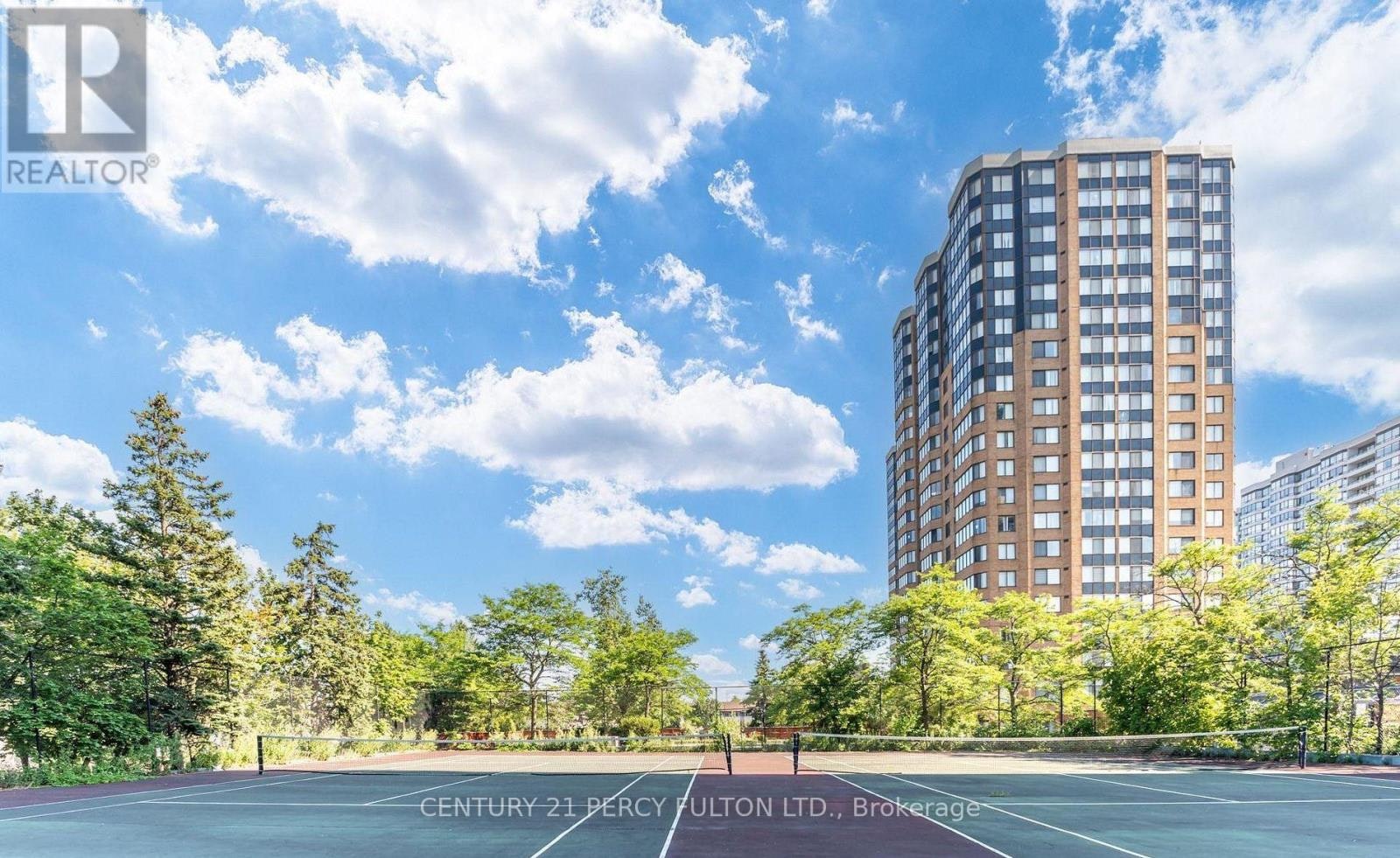 104-80 Alton Towers Circle, Toronto, ON, M1V 5E8 - 5