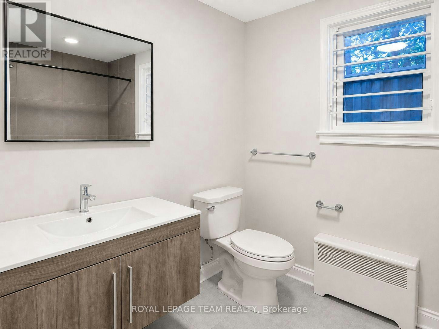 1-33 Coupal Street, Ottawa, ON, K1L 5Z9 - 9