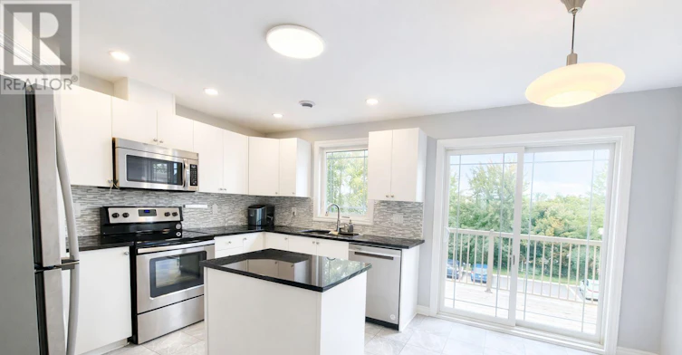 612 Danaca Private, Ottawa, ON, K1K 2V7 - 6