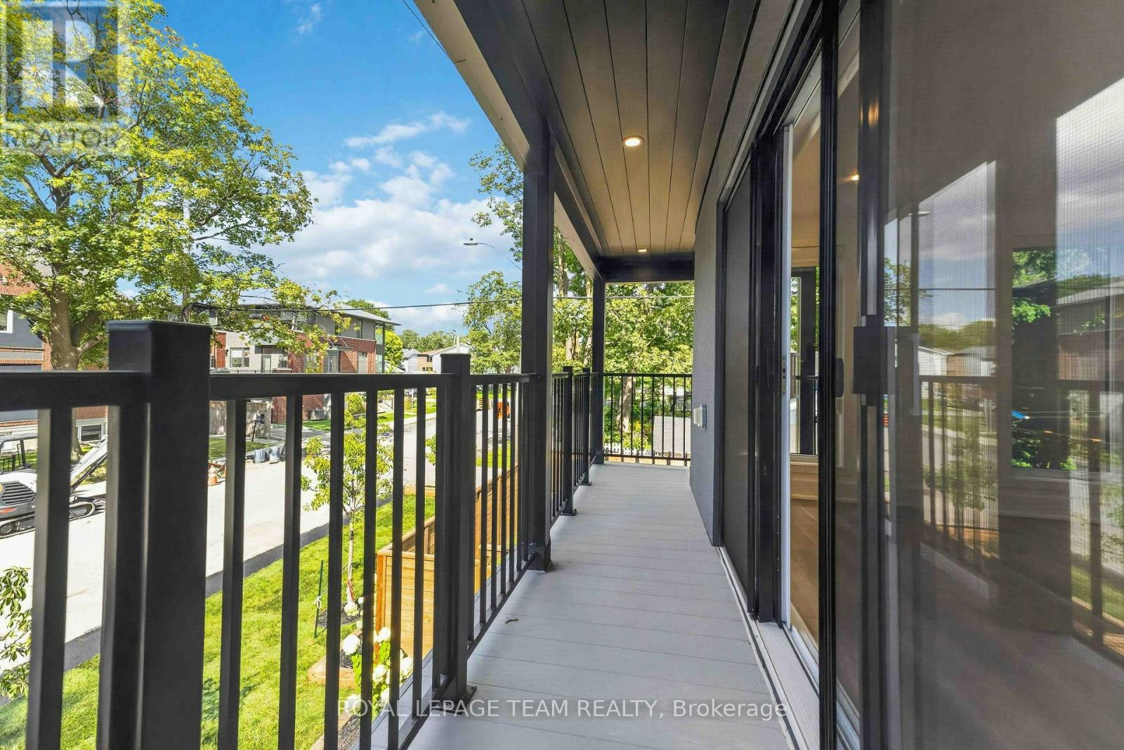 8-547 Melbourne Avenue, Ottawa, ON, K2A 1W7 - 28