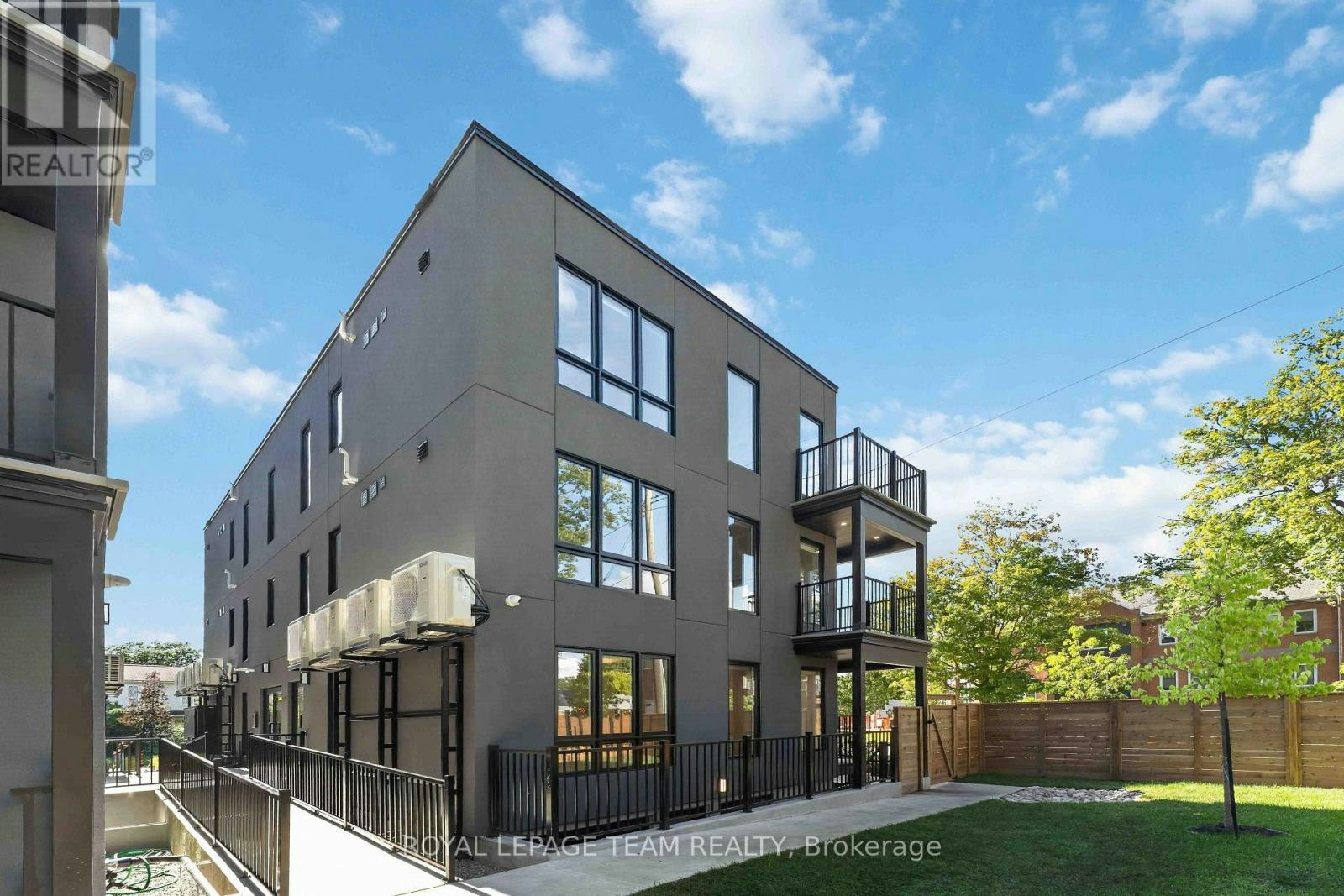 8-547 Melbourne Avenue, Ottawa, ON, K2A 1W7 - 29