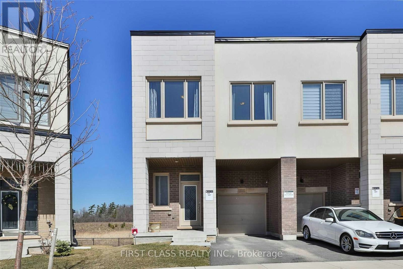 3211 Mintwood Circle, Oakville, ON, L6H 0N9 - 2