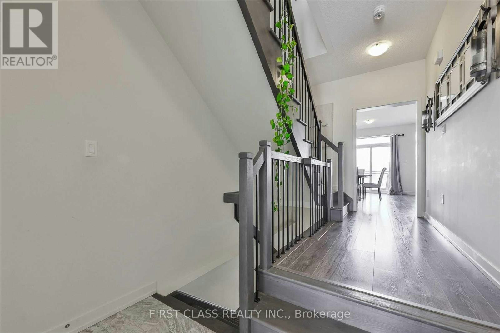 3211 Mintwood Circle, Oakville, ON, L6H 0N9 - 7