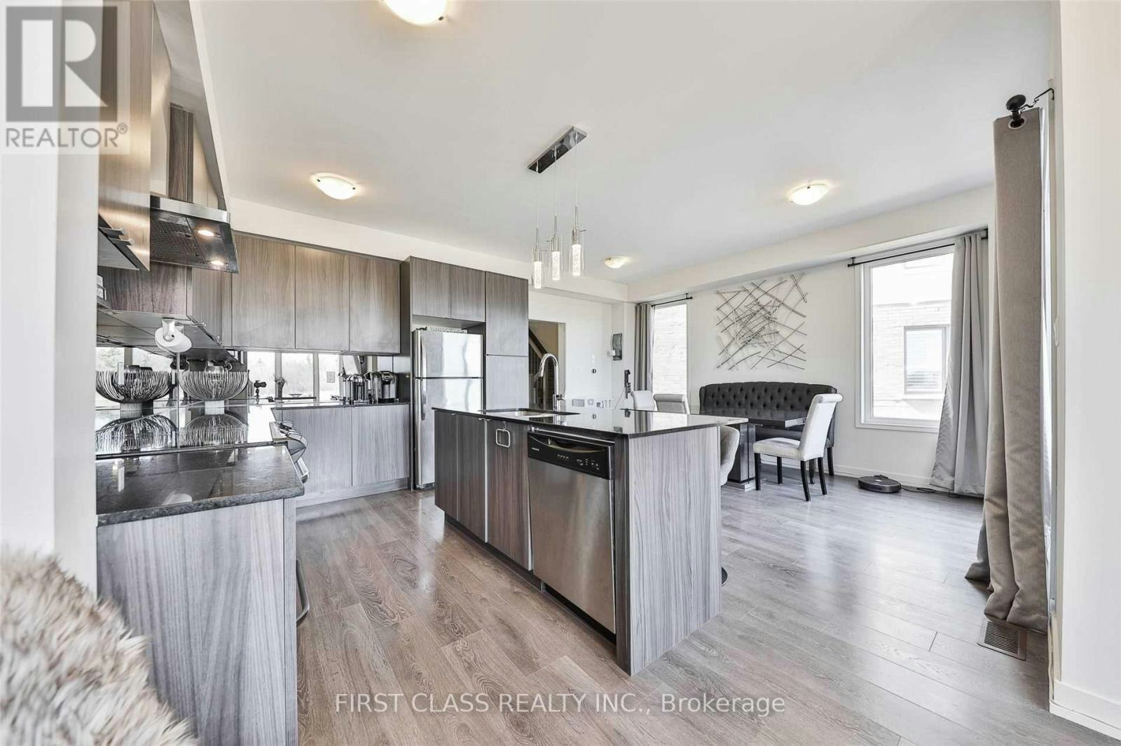 3211 Mintwood Circle, Oakville, ON, L6H 0N9 - 9