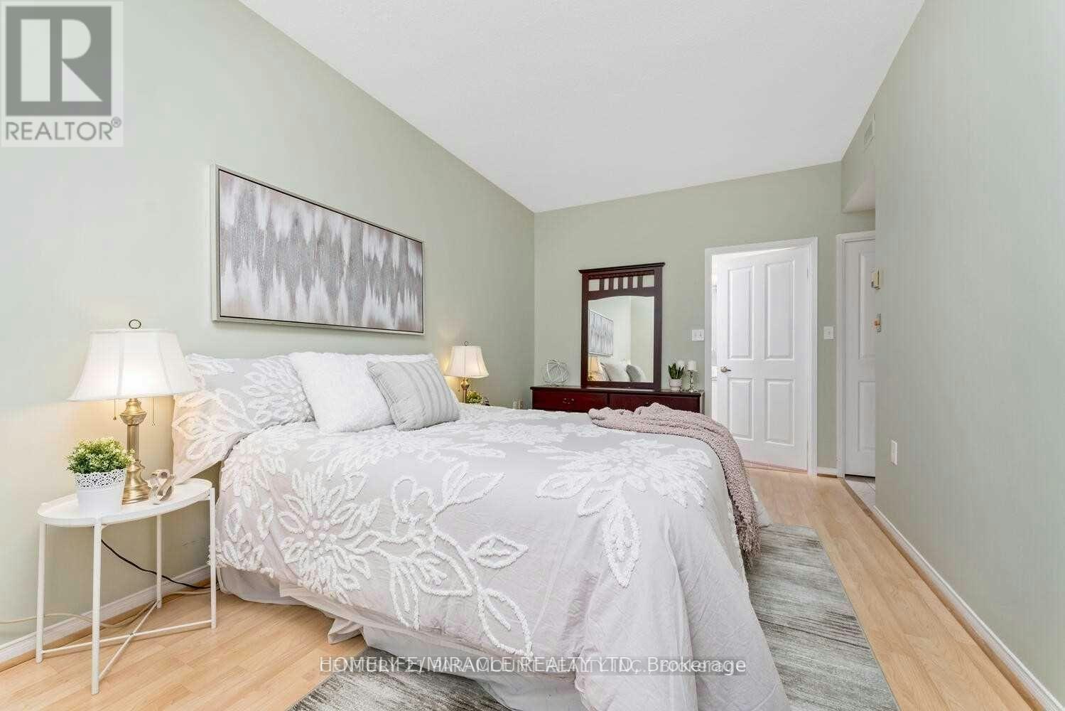 418-2199 Sixth Line, Oakville, ON, L6H 5V3 - 21