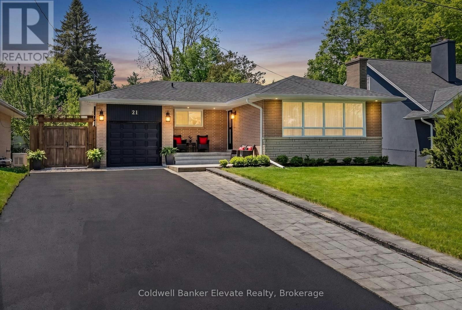 21 Market Street, Halton Hills, ON, L7G 3B9