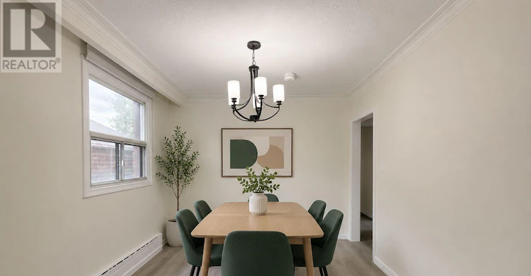 MAIN-46 Montcalm Avenue, Toronto, ON, M6E 4N7 - 8