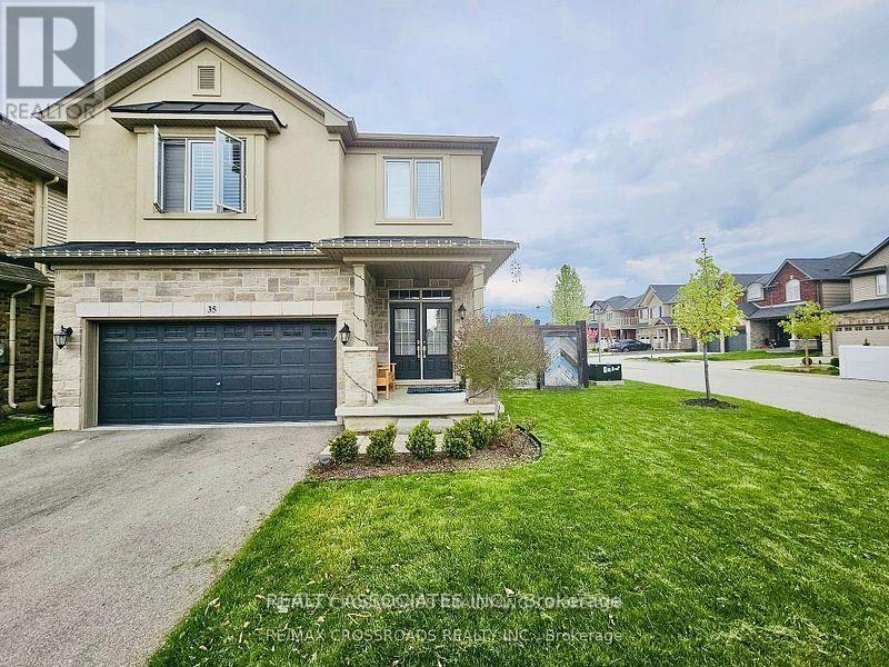 35 Cutts Crescent, Hamilton, ON, L0R 1C0