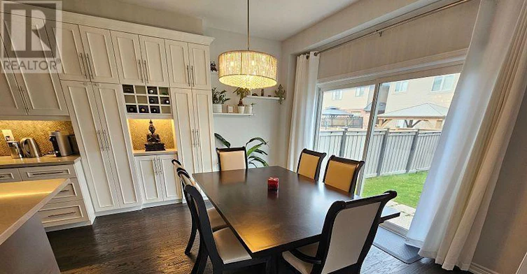 35 Cutts Crescent, Hamilton, ON, L0R 1C0 - 6