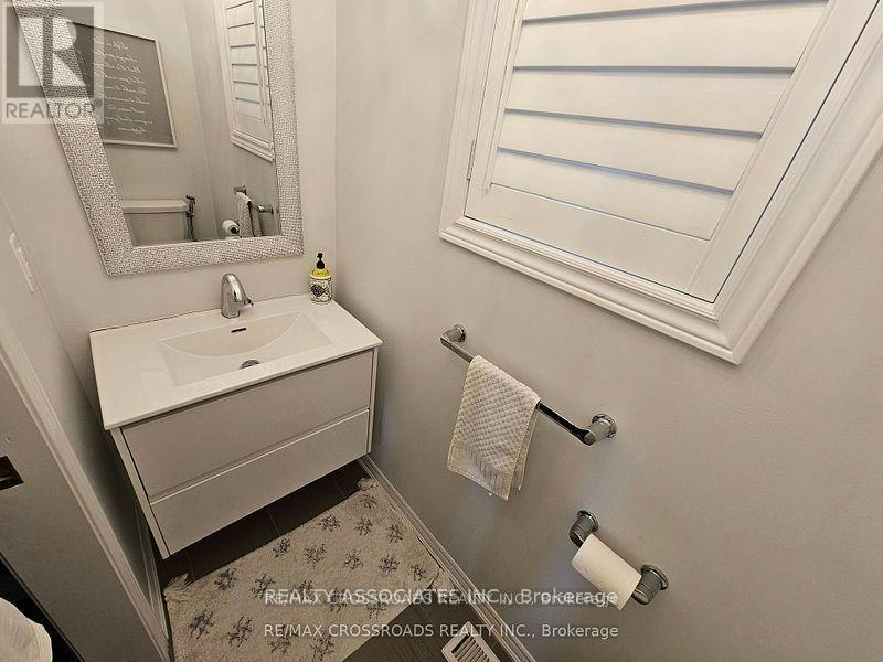 35 Cutts Crescent, Hamilton, ON, L0R 1C0 - 8