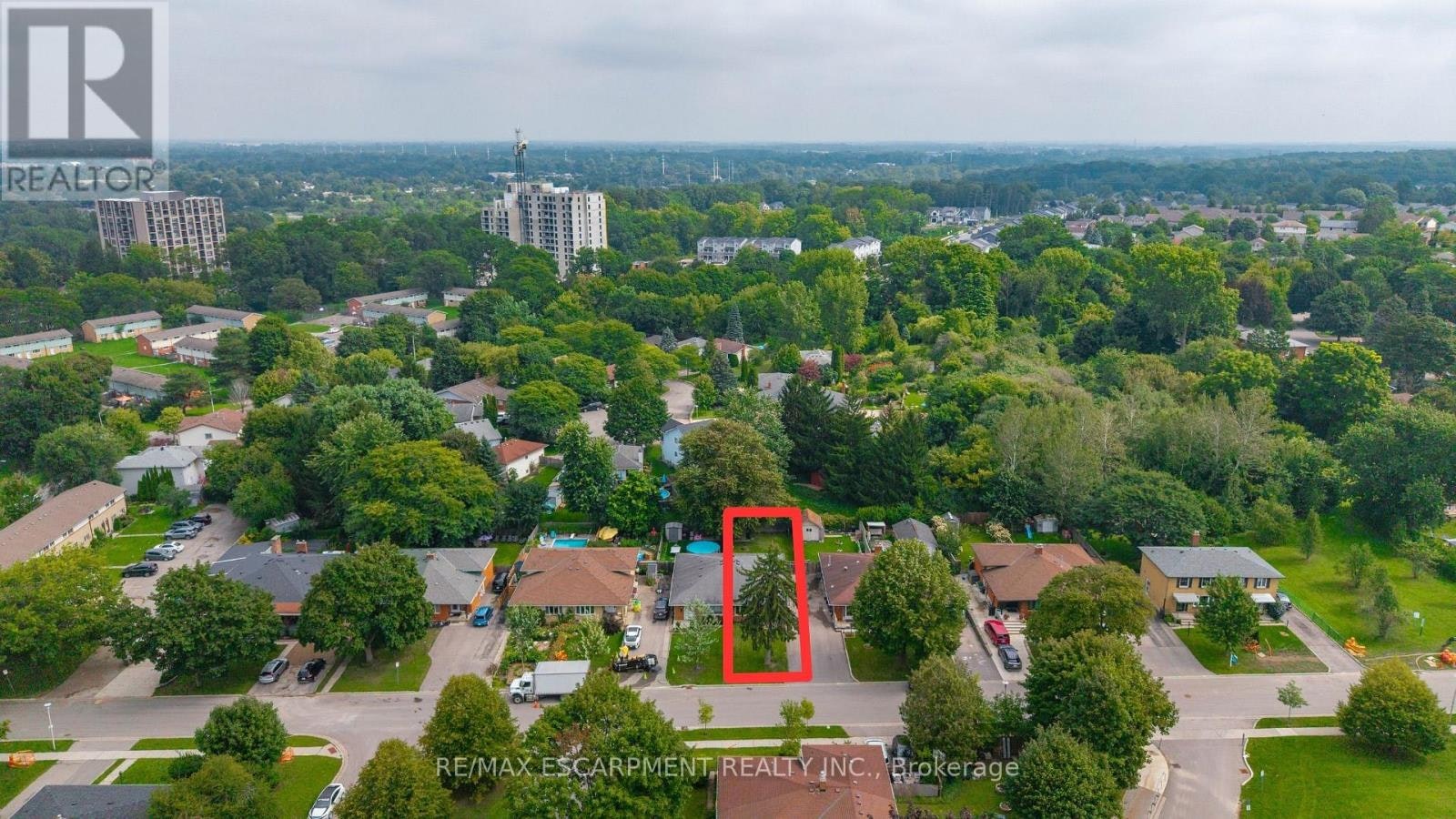 220 Cairn Street, London, ON, N5Z 3W7