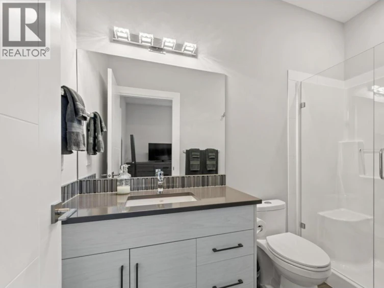 2505 Tallus Heights Drive, West Kelowna, BC, V4T 3M2 - 32