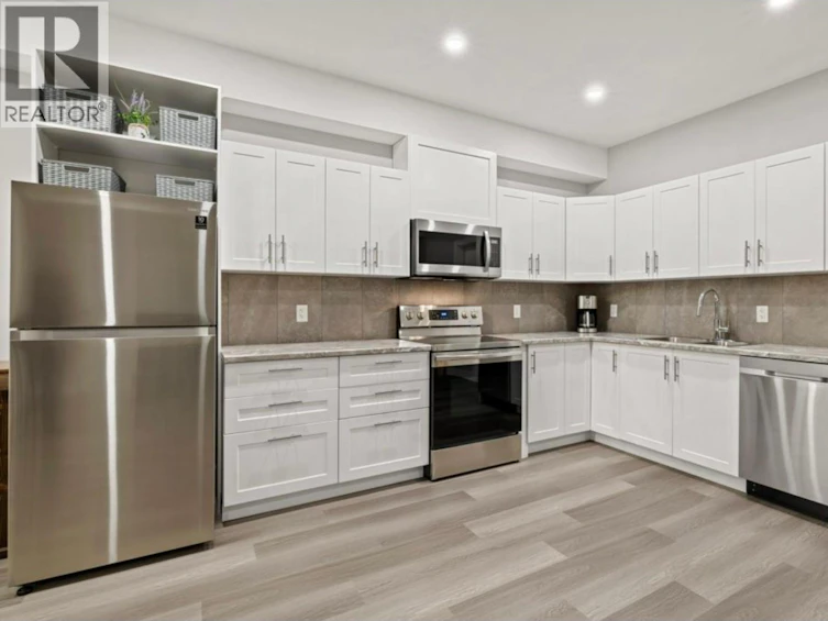 2505 Tallus Heights Drive, West Kelowna, BC, V4T 3M2 - 40