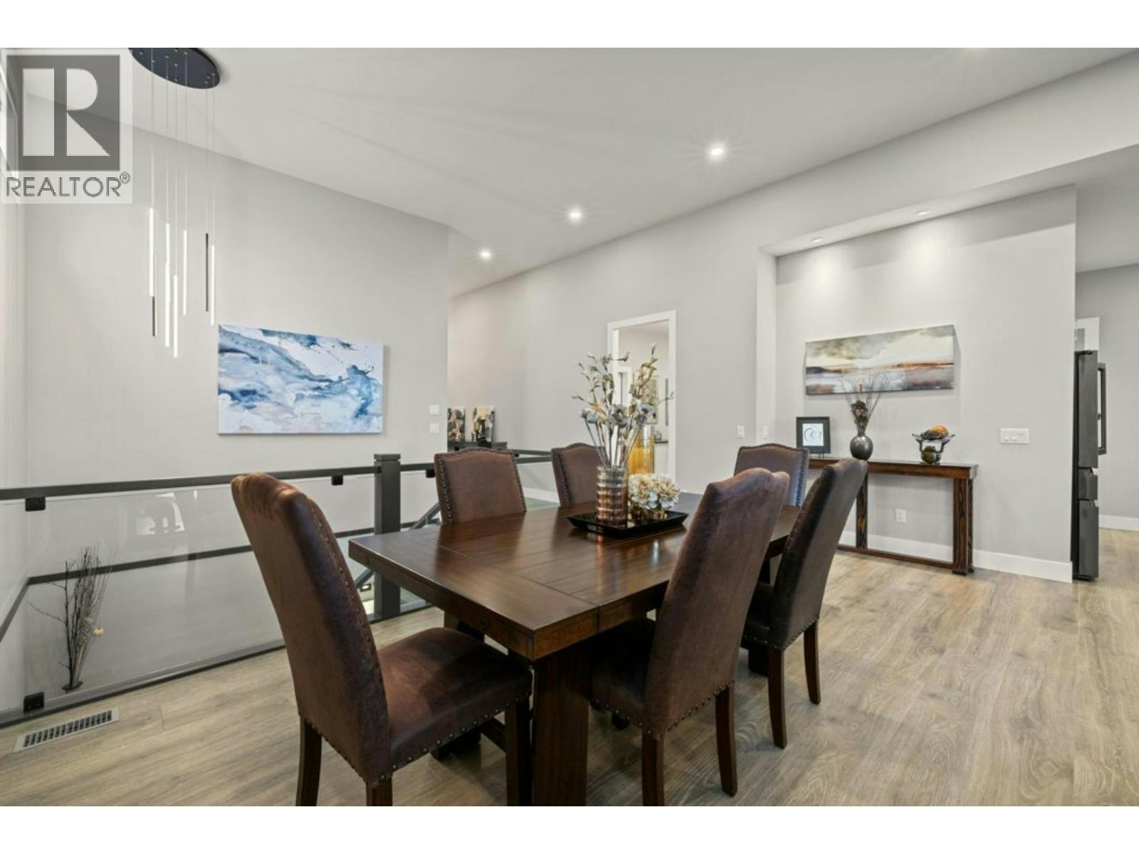 2505 Tallus Heights Drive, West Kelowna, BC, V4T 3M2 - 14