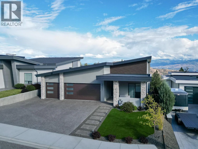 2505 Tallus Heights Drive, West Kelowna, BC, V4T 3M2