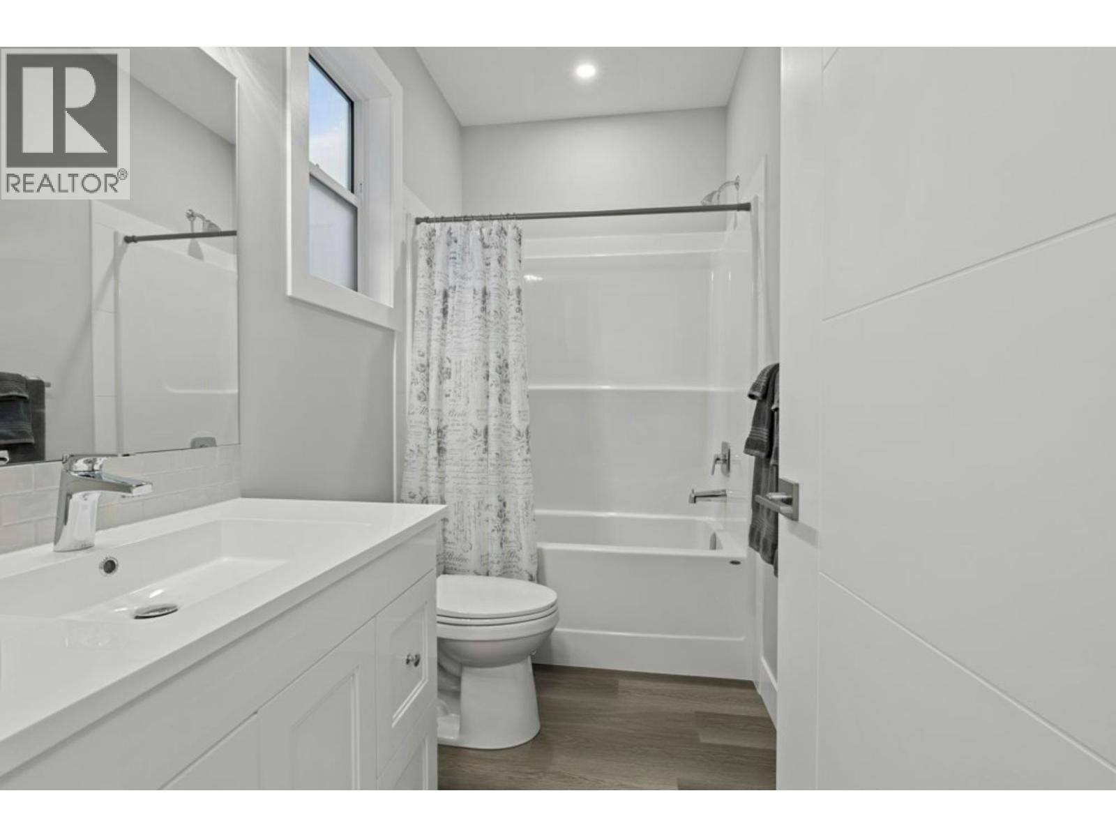 2505 Tallus Heights Drive, West Kelowna, BC, V4T 3M2 - 42