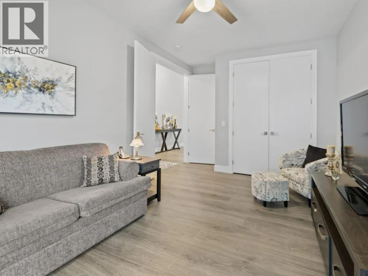 2505 Tallus Heights Drive, West Kelowna, BC, V4T 3M2 - 23
