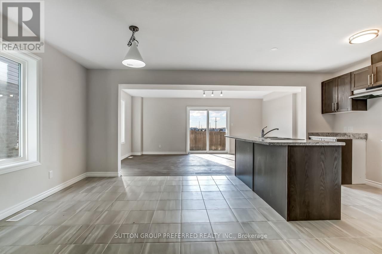 371 Kennington Way, London, ON, N6L 0H4 - 5