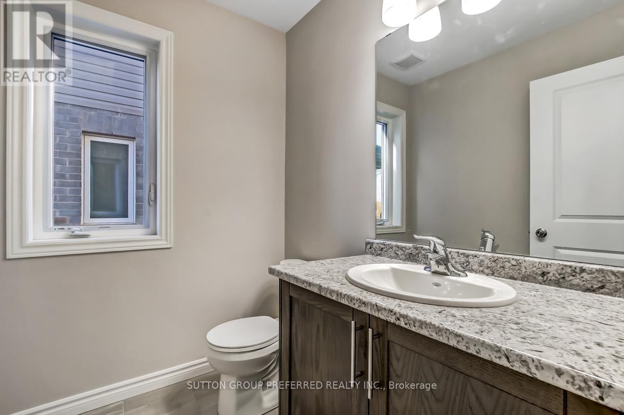 371 Kennington Way, London, ON, N6L 0H4 - 4