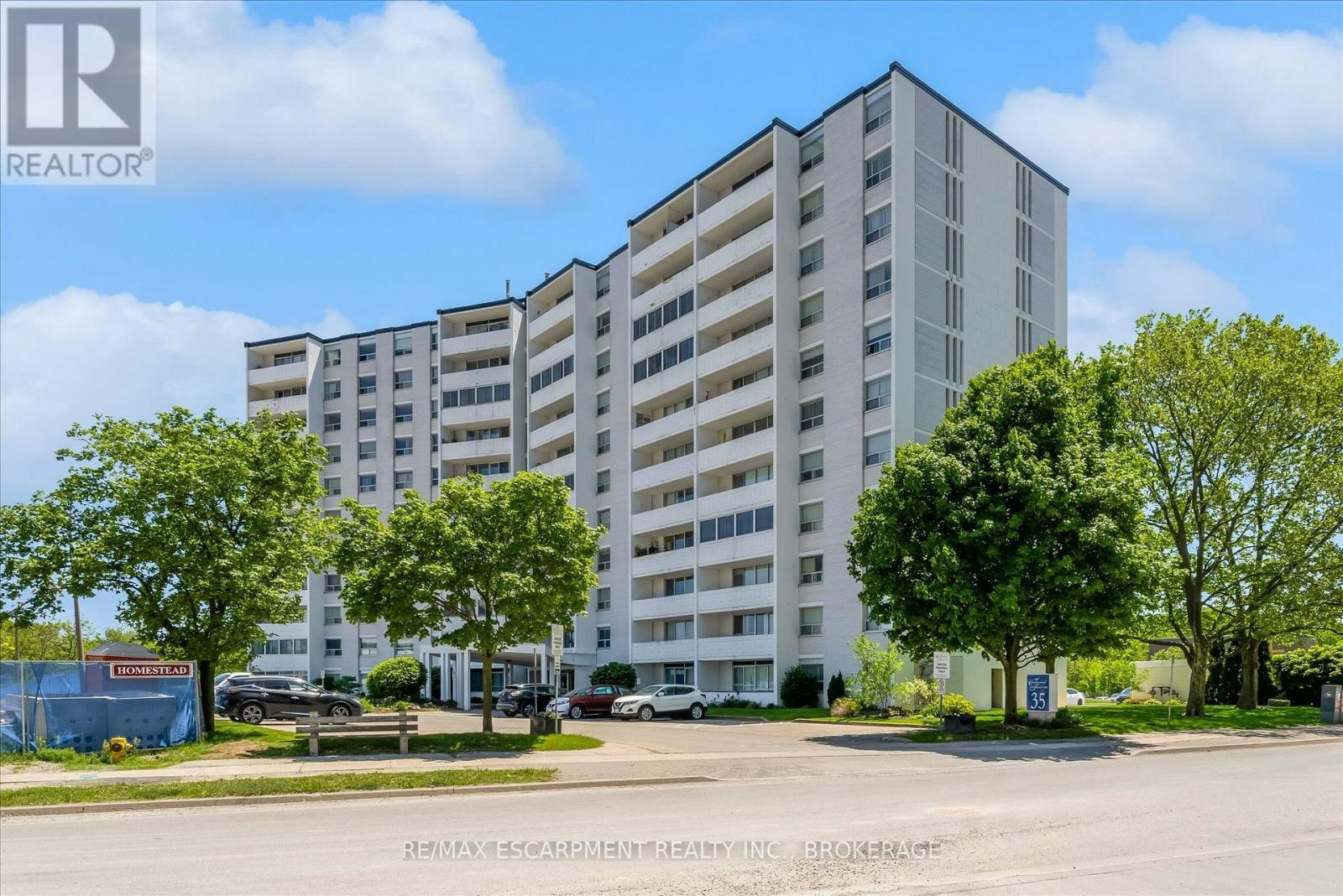 1007-35 Towering Heights Boulevard, St. Catharines, ON, L2T 3G8