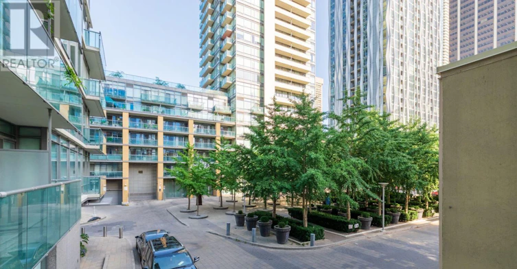 205-21 Scollard Street, Toronto, ON, M5R 1G1 - 10