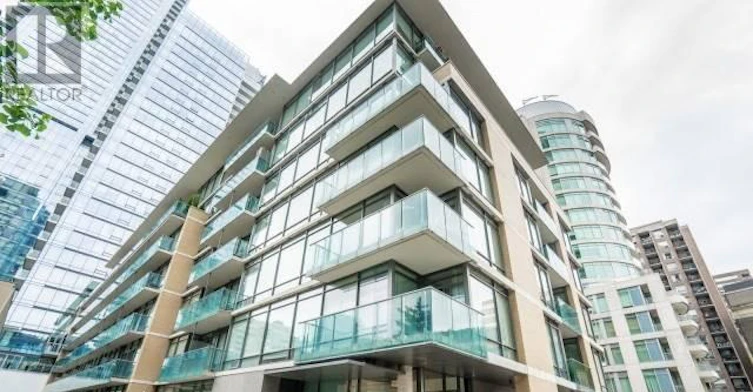 205-21 Scollard Street, Toronto, ON, M5R 1G1