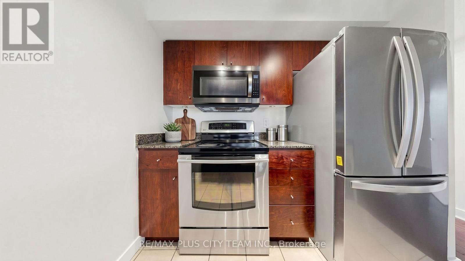 3011-381 Front Street W, Toronto, ON, M5V 3R8 - 5