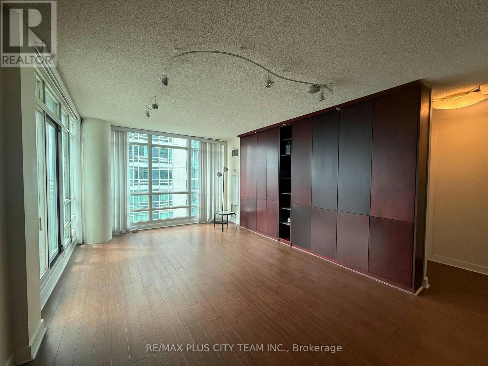 3011-381 Front Street W, Toronto, ON, M5V 3R8 - 3