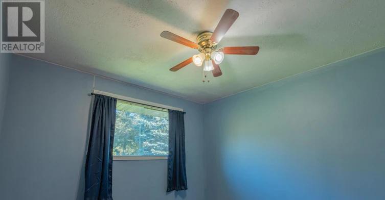 255 Woodward Avenue, Smith-Ennismore-Lakefield, ON, K9L 1K1 - 9