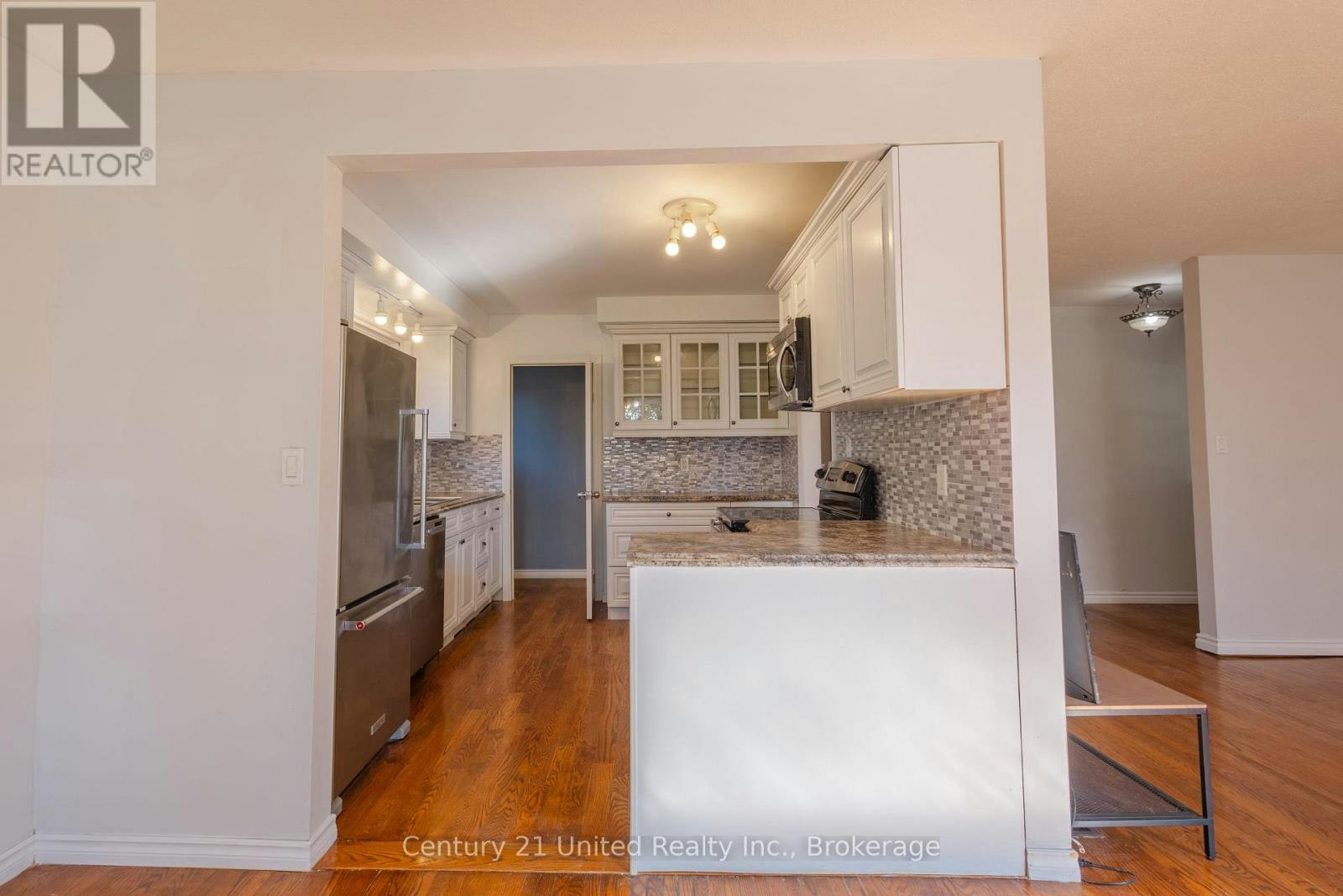 255 Woodward Avenue, Smith-Ennismore-Lakefield, ON, K9L 1K1 - 4