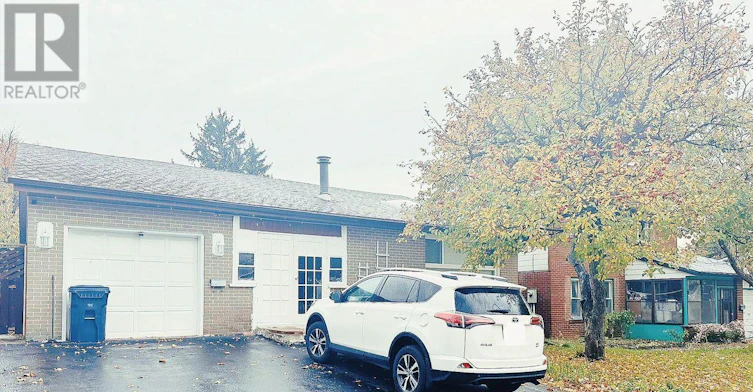 BSMT-5 Lockdare Street, Toronto, ON, M1S 2Z5