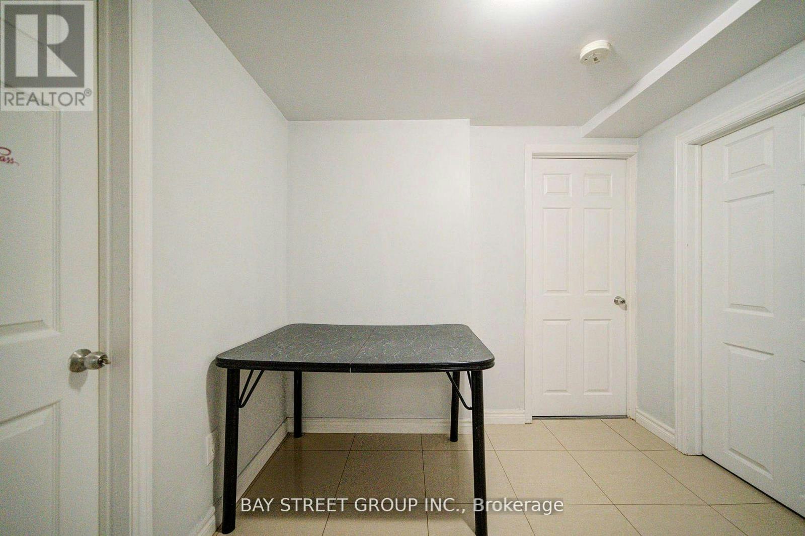BSMT-5 Lockdare Street, Toronto, ON, M1S 2Z5 - 7