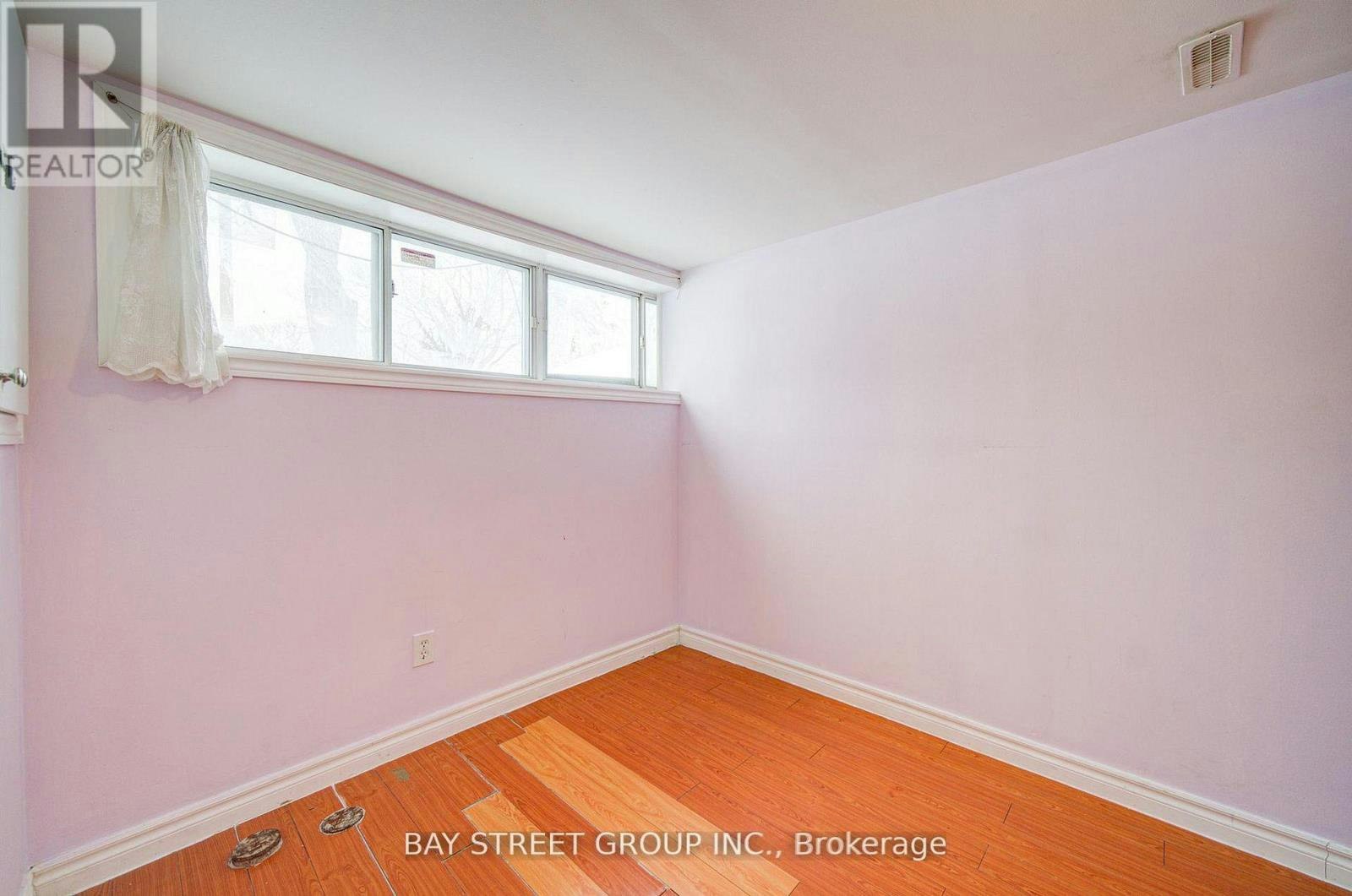 BSMT-5 Lockdare Street, Toronto, ON, M1S 2Z5 - 15